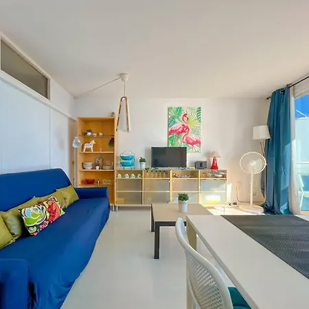 Vivalidays Garbi - Centro Apartment *